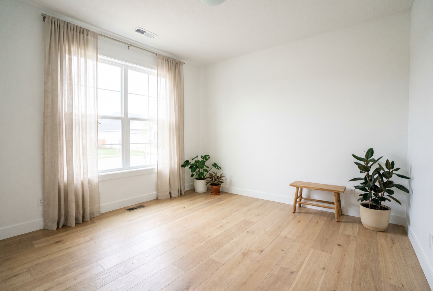 Bright, empty, move-in-ready bedroom, freshly cleaned